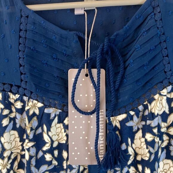 Daniel Rainn Jarra Flutter Sleeve Tassel Tie Knit Top Size Petite Small (F3) NWT - Picture 8 of 9